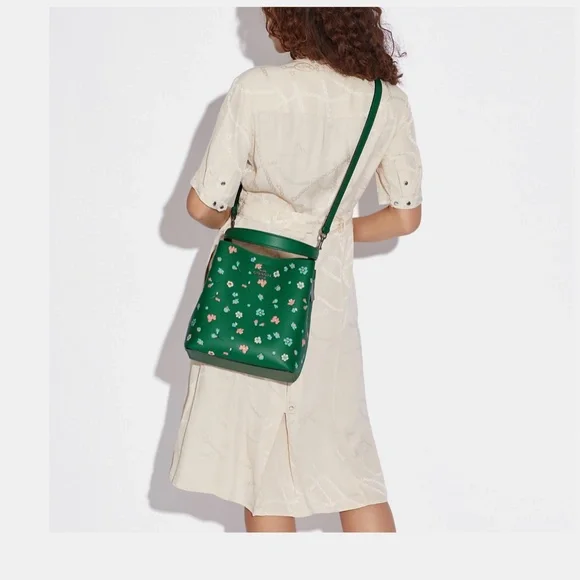 COACH Town Bucket Bag With Mystical Floral Print BRAND NEW WITH TAGS - Picture 2 of 12